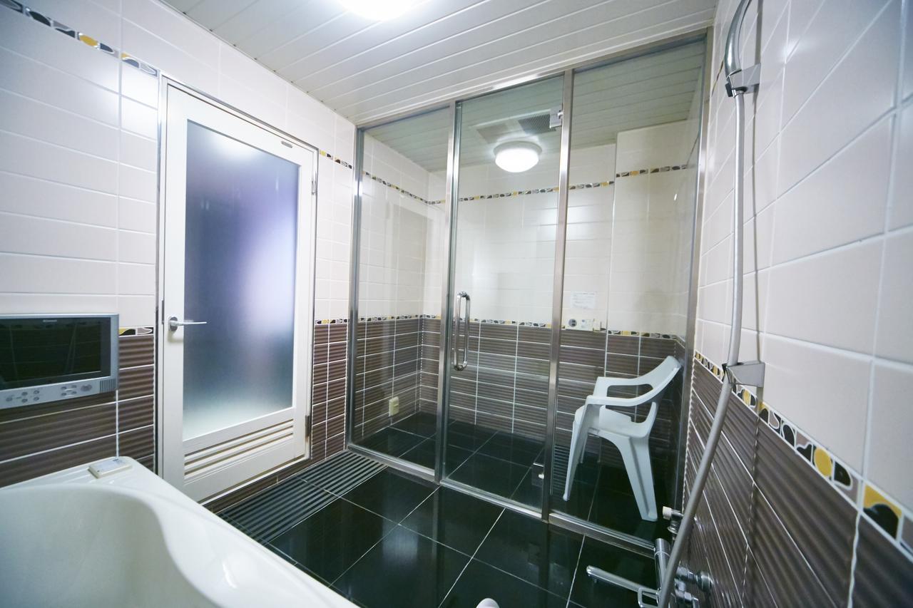 Hotel Myth M -ホテル マイス エム- Adult Only Sennan Dış mekan fotoğraf